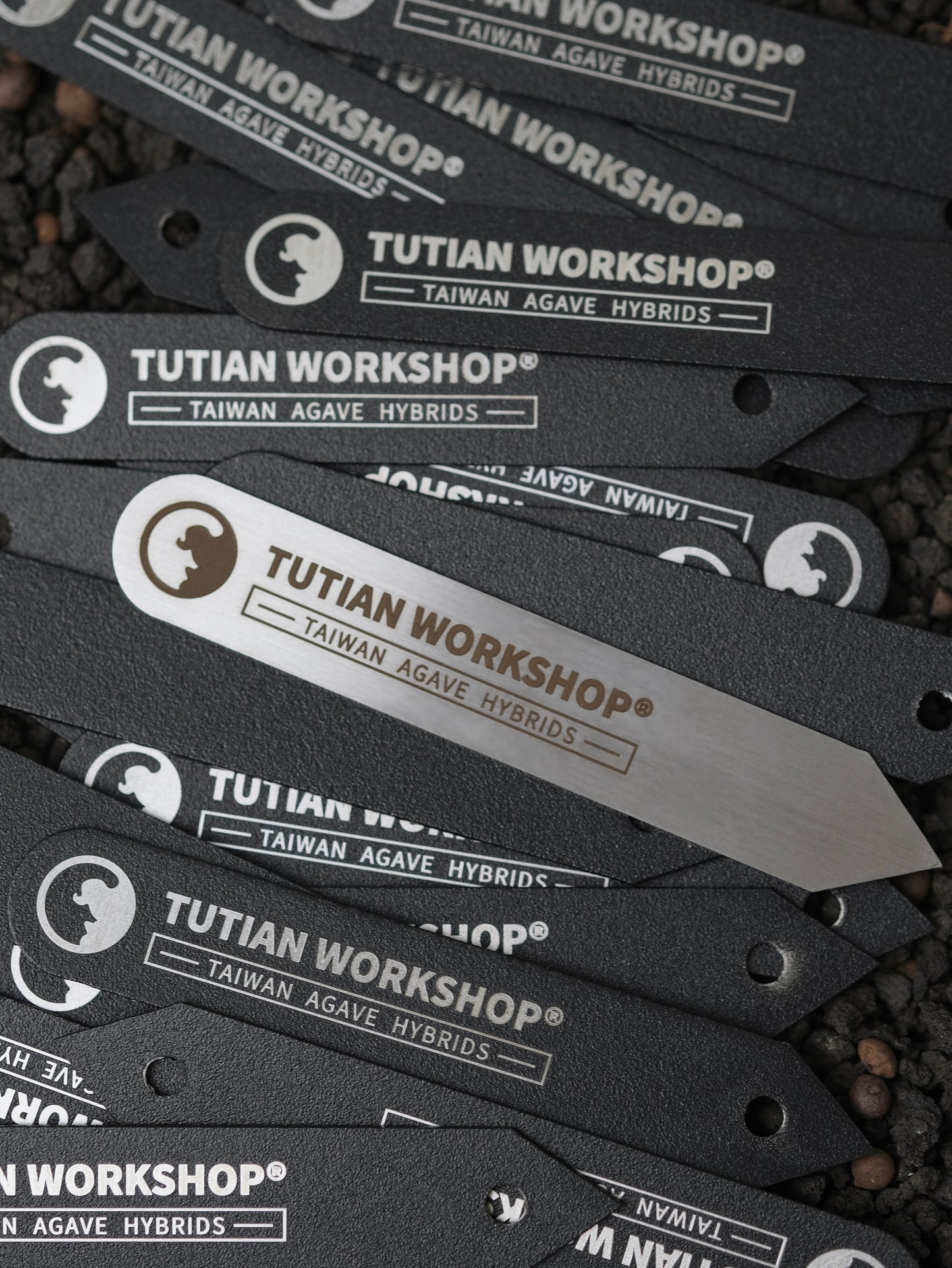 TUTIAN WORKSHOP品牌不鏽鋼金屬花牌